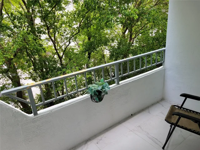 1-bedroom rental at 1610 Lenox Avenue #308, Miami Beach