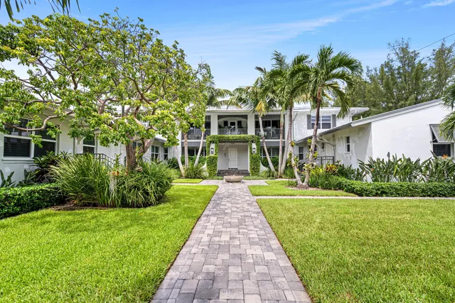 2-bedroom home at 1025 CASUARINA Road #7, Delray Beach