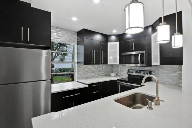 2-bedroom home at 21 Normandy A, Delray Beach