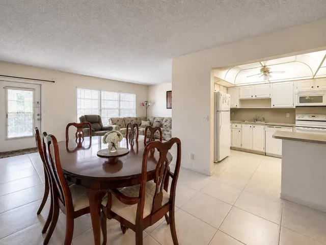 1-bedroom home at 307 Greenbrier B, West Palm Beach