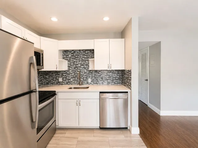 1-bedroom rental at 119 SUSSEX F #119, West Palm Beach