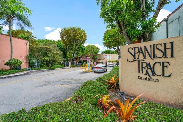 2-bedroom home at 10774 N Kendall Drive #G1, Miami