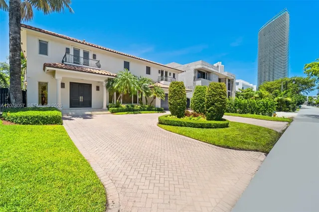 6-bedroom home at 275 189th Terrace, Sunny Isles Beach