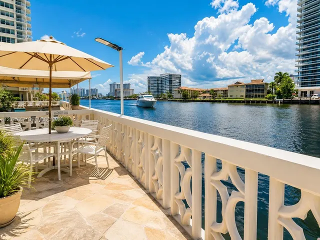 1-bedroom rental at 1801 S Ocean Drive #340, Hallandale Beach
