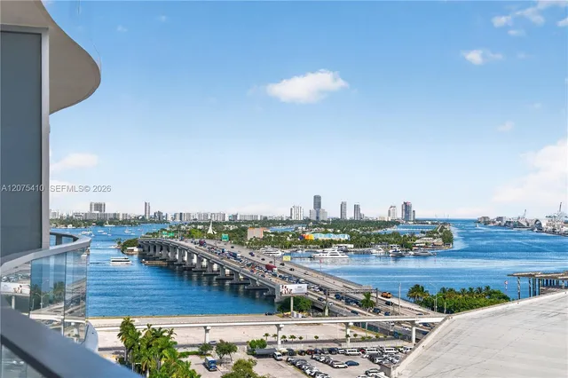 2-bedroom rental at 1400 Biscayne Boulevard #1502, Miami