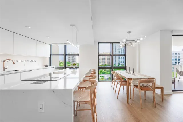 3-bedroom rental at 1121 Crandon Boulevard #E702, Key Biscayne