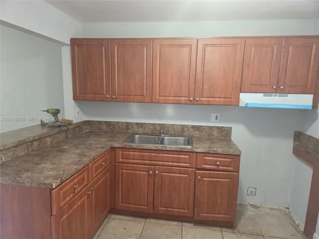 2-bedroom rental at 20520 NW 15th Avenue #230, Miami Gardens