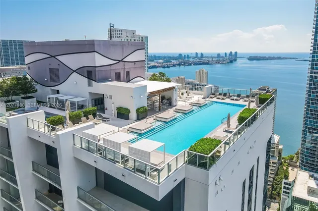 2-bedroom rental at 1010 Brickell Avenue #1402, Miami