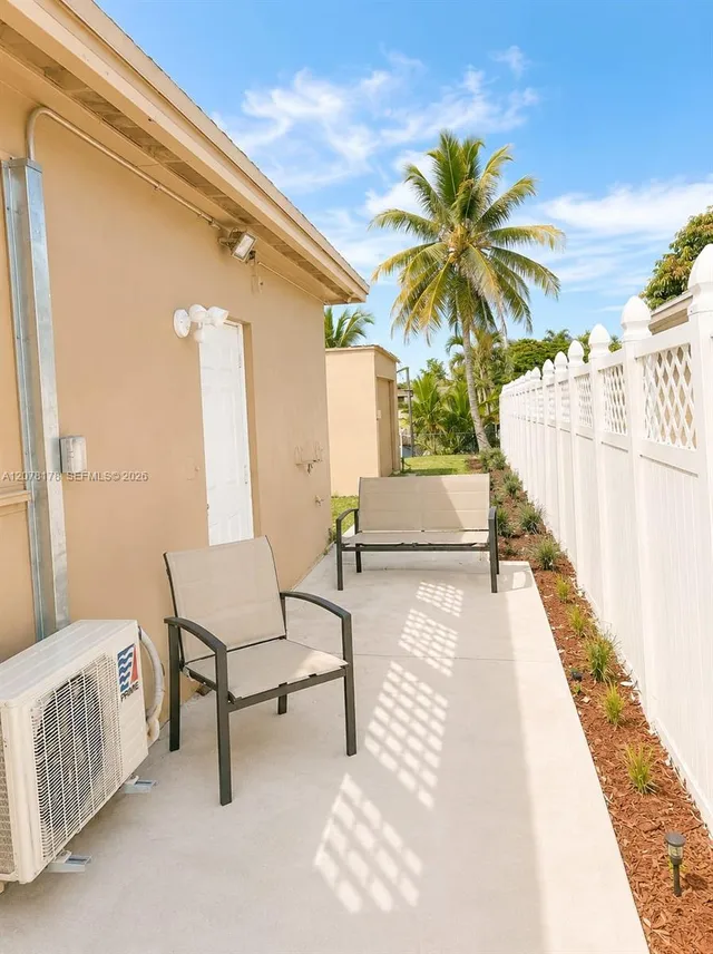 1-bedroom rental at 1740 NW 113th Avenue #1, Pembroke Pines