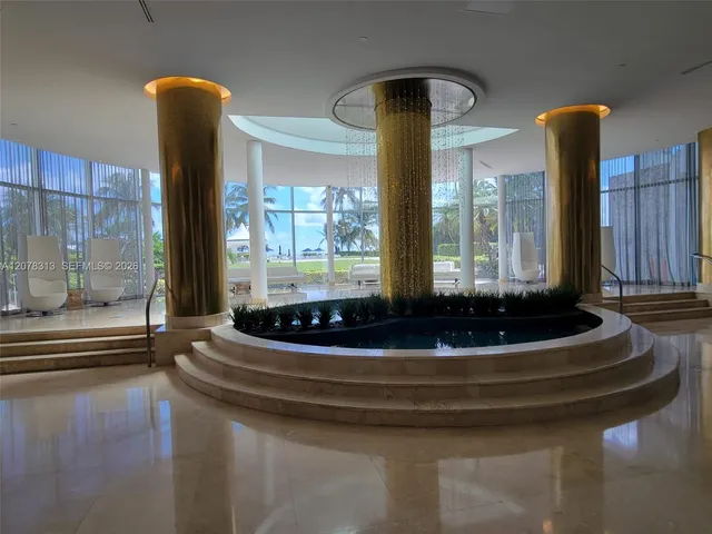 1-bedroom rental at 5151 Collins Avenue #1036, Miami Beach