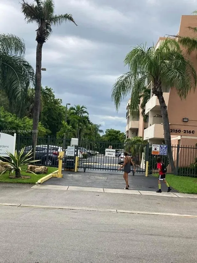 2-bedroom rental at 2160 SW 16th Avenue #421, Miami