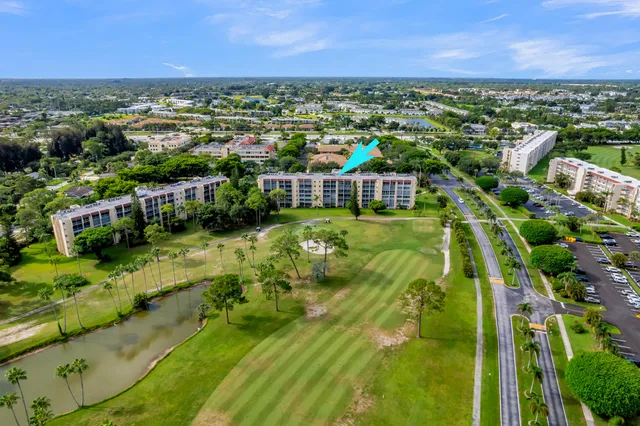 2-bedroom home at 3836 Via Poinciana #607, Lake Worth