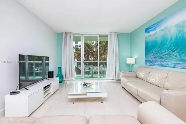 1-bedroom home at 3901 S Ocean Drive #2H, Hollywood