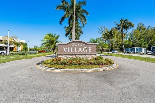 1-bedroom home at 211 GREENBRIER A #211, West Palm Beach