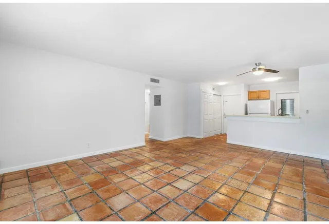 2-bedroom rental at 420 SE 2nd Avenue #2, Deerfield Beach