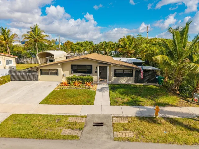 4-bedroom home at 2485 NE 214th Street, Miami