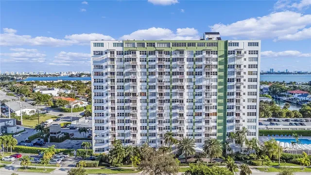 2-bedroom home at 2150 Sans Souci Boulevard #B605, North Miami
