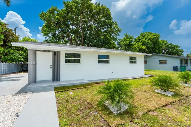 3-bedroom home at 655 SW 6th Terrace, Florida City