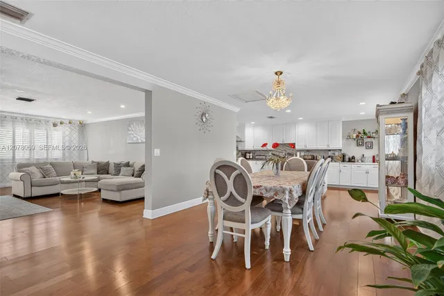 3-bedroom home at 329 SE 3rd Street #501T, Hallandale Beach
