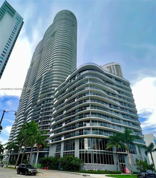 2-bedroom home at 488 NE 18th Street #3100, Miami