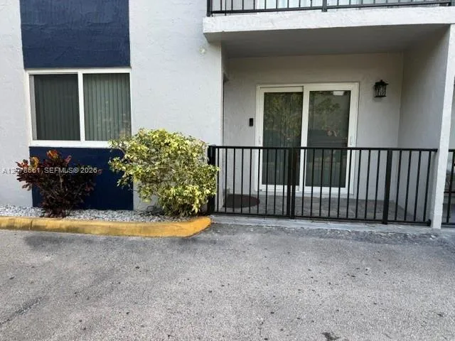 1-bedroom rental at 8009 W 6th Avenue #B, Hialeah