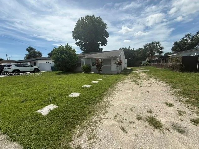 2-bedroom rental at 2540 NW 155st #2540, Miami Gardens