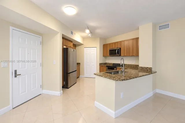 2-bedroom rental at 510 NW 84th Avenue #532, Plantation