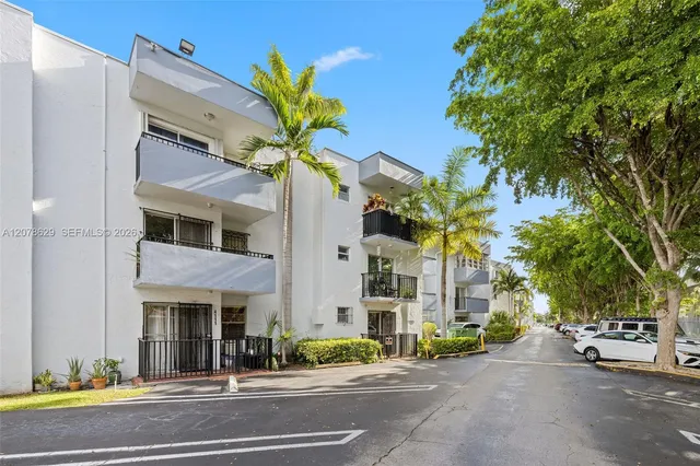 2-bedroom rental at 1800 SW 25th Street #2305, Miami