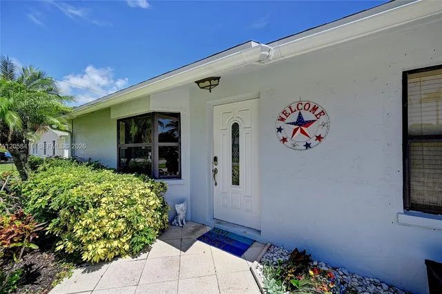 3-bedroom rental at 2523 Wabash Drive #0, North Palm Beach