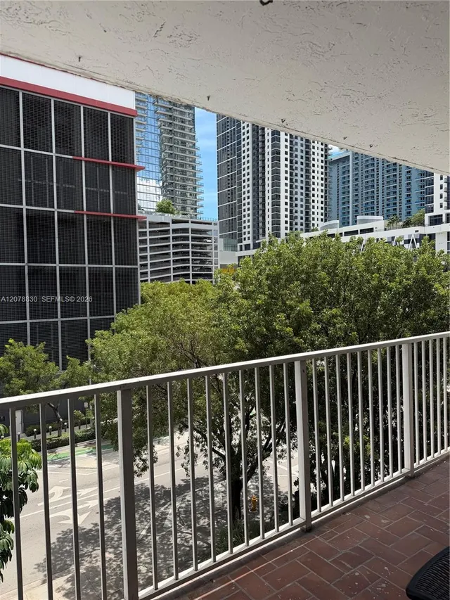 1-bedroom rental at 800 N Miami Avenue #E-505, Miami