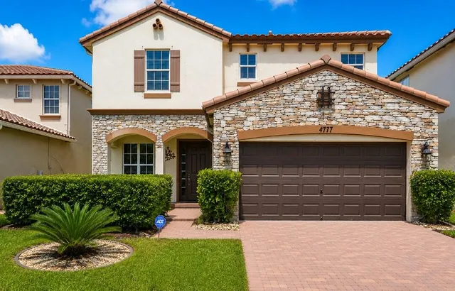 5-bedroom home at 4777 Capital Drive, Lake Worth