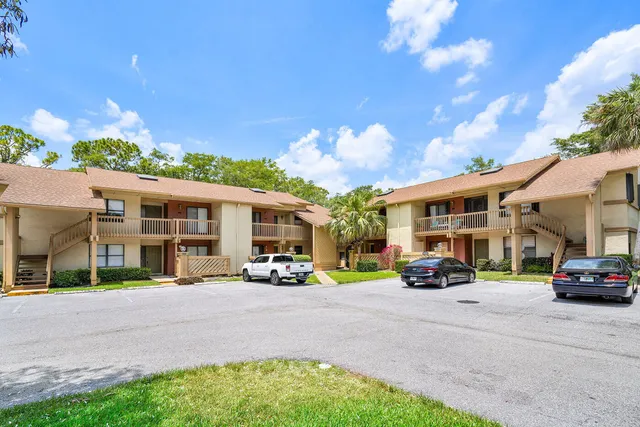 3-bedroom home at 13095 BELHAVEN Court #6, Wellington