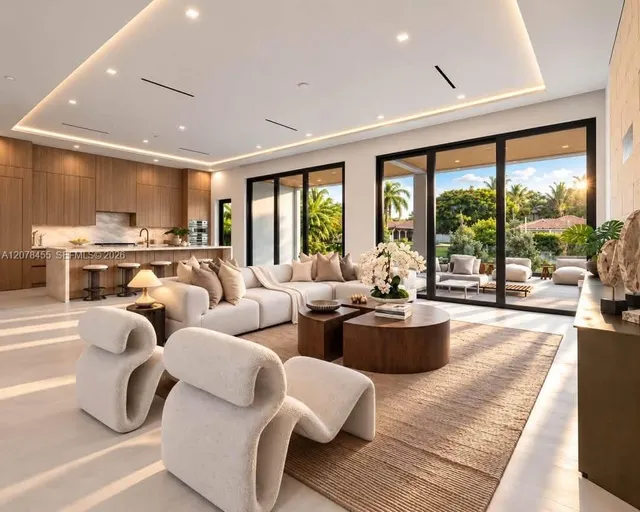 6-bedroom home at 252 SW 14th Place, Boca Raton