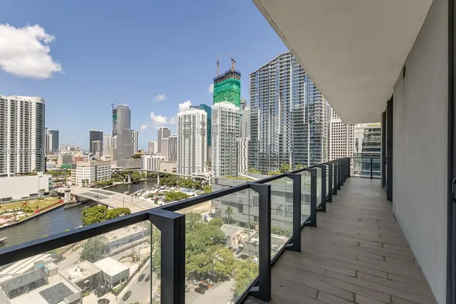 2-bedroom home at 88 SW 7th Street #1511, Miami