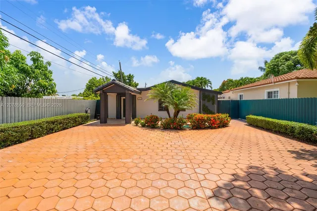 4-bedroom home at 1327 SW 72nd Avenue, Miami