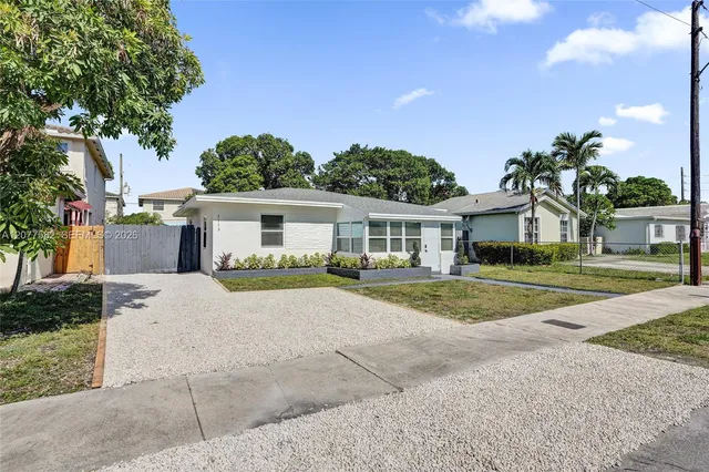 2-bedroom home at 1115 NW 1st Avenue, Fort Lauderdale