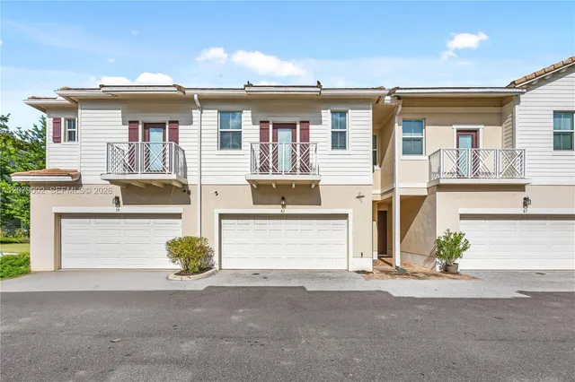 3-bedroom home at 83 Palm Lane, Royal Palm Beach