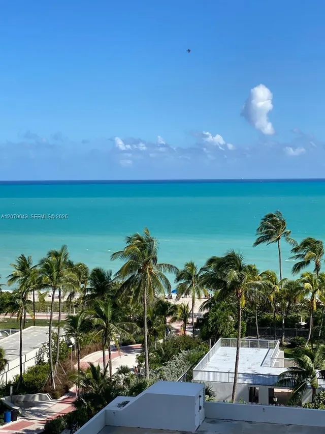 1-bedroom home at 2655 Collins Avenue #1003, Miami Beach