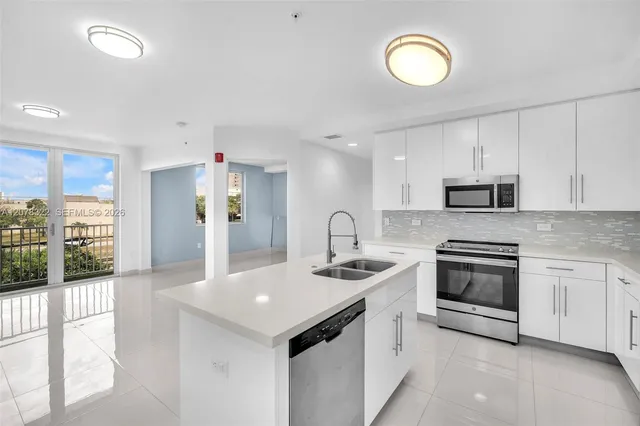 2-bedroom rental at 2651 NE 212th Terrace #301, Miami