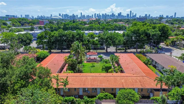 1-bedroom rental at 140 SW 30th Court #134, Miami
