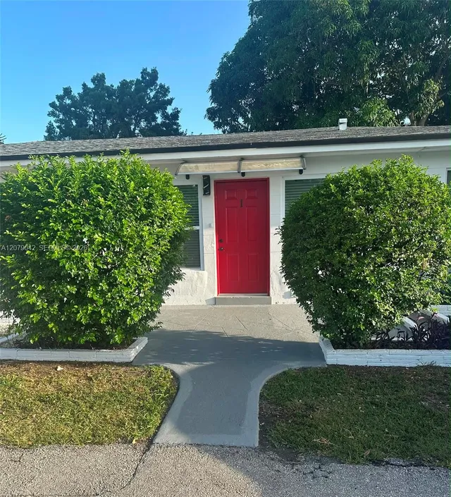 1-bedroom rental at 2024 NE 26th Street #1, Wilton Manors