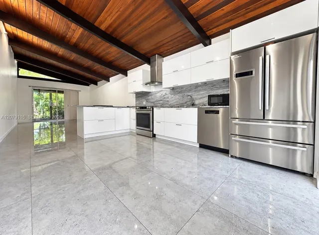 2-bedroom rental at 112 Fox Road #2-50, Hollywood