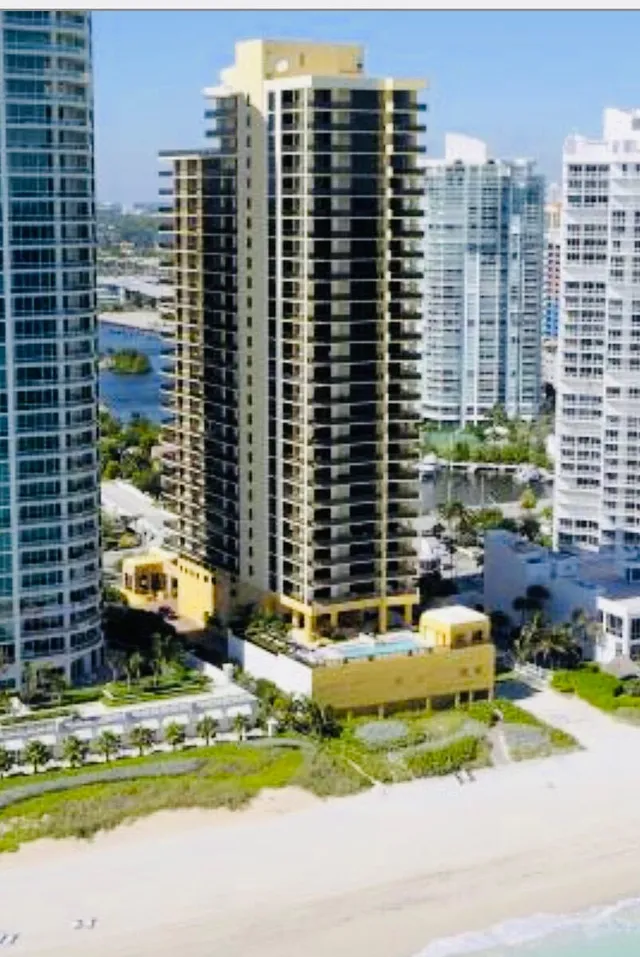 1-bedroom home at 17275 Collins Avenue #Unit 2403, Sunny Isles Beach