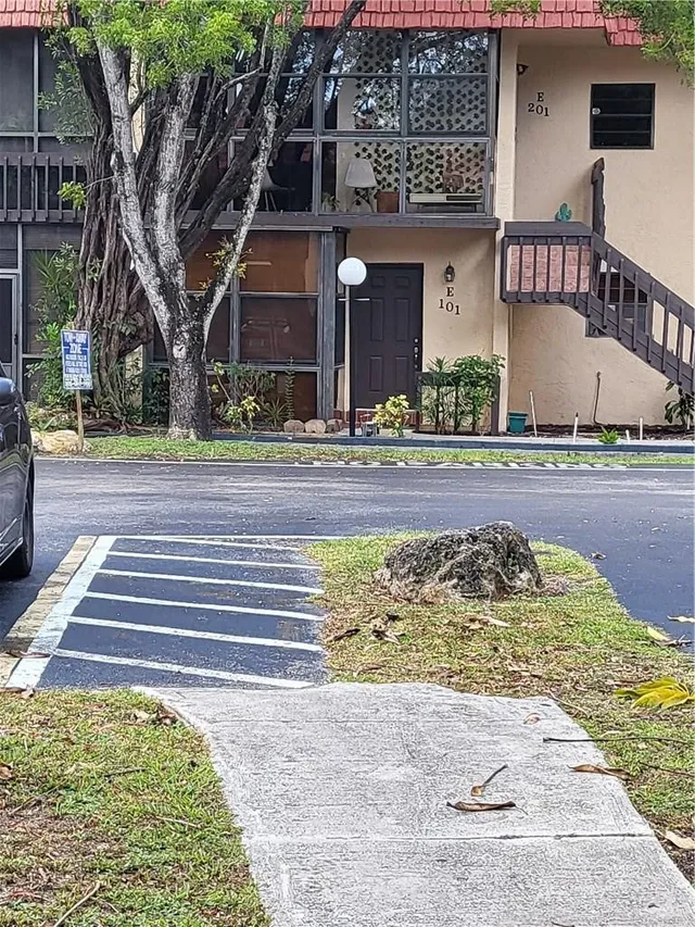 2-bedroom home at 780 NE 199TH Street #101E, Miami