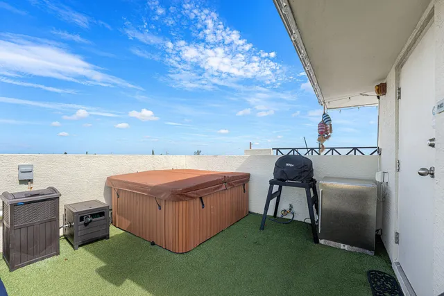 2-bedroom rental at 235 NE 1ST Street #PH 503, Delray Beach