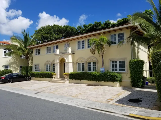 1-bedroom rental at 251 Oleander Avenue #1, Palm Beach