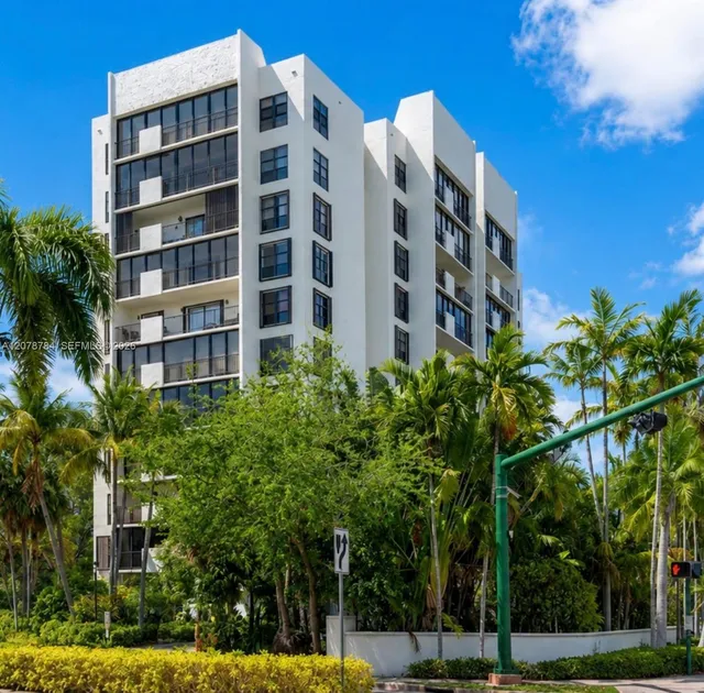 2-bedroom home at 77 Crandon Boulevard #5C, Key Biscayne