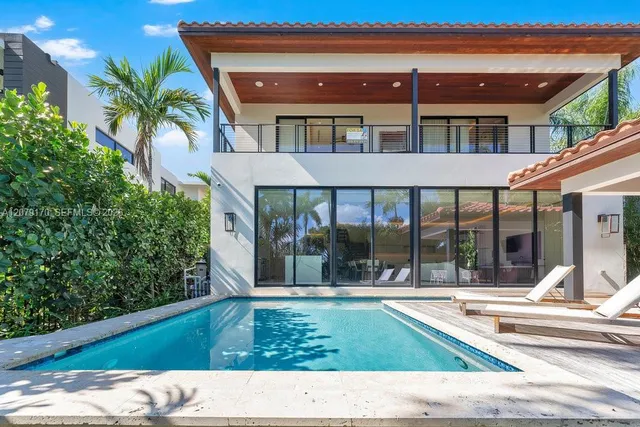 4-bedroom rental at 5831 Alton Road, Miami Beach