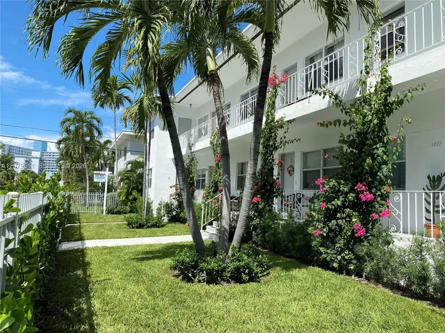 2-bedroom rental at 1011 9th Street #8, Miami Beach