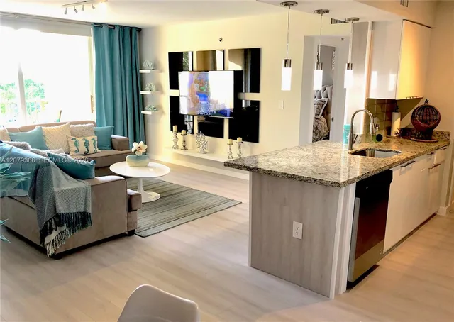 1-bedroom rental at 19999 E Country Club Drive #1405, Aventura